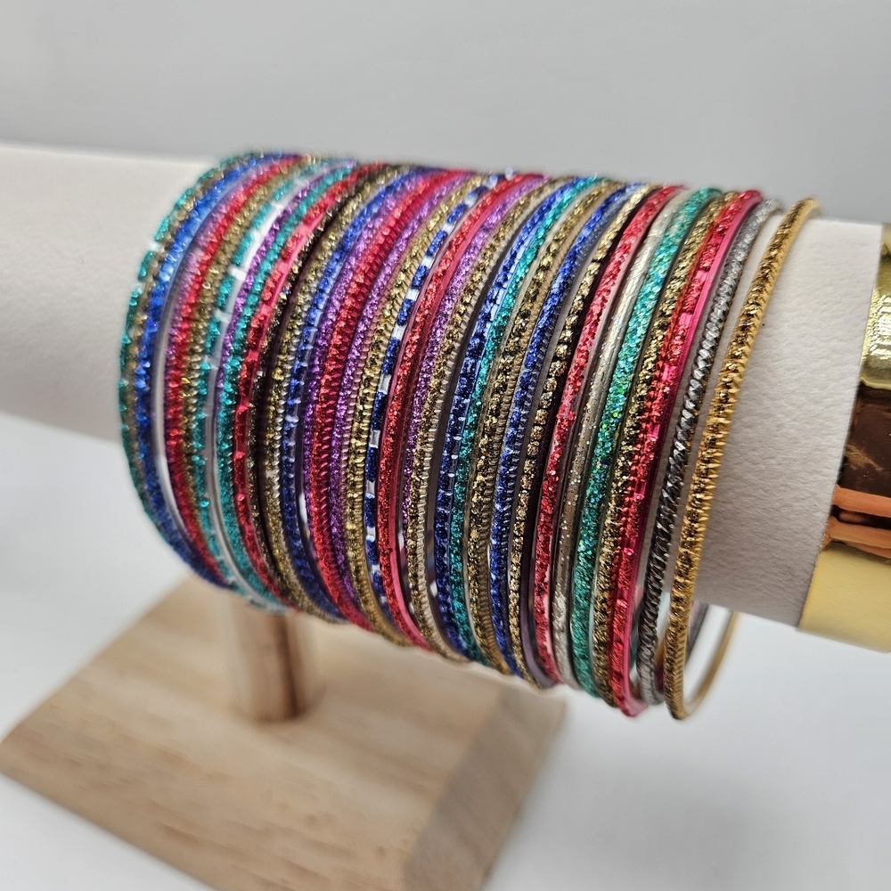 NEW VINTAGE 80s Rainbow Multicolor Metal Glitter Mixed Bangle Lot of 32